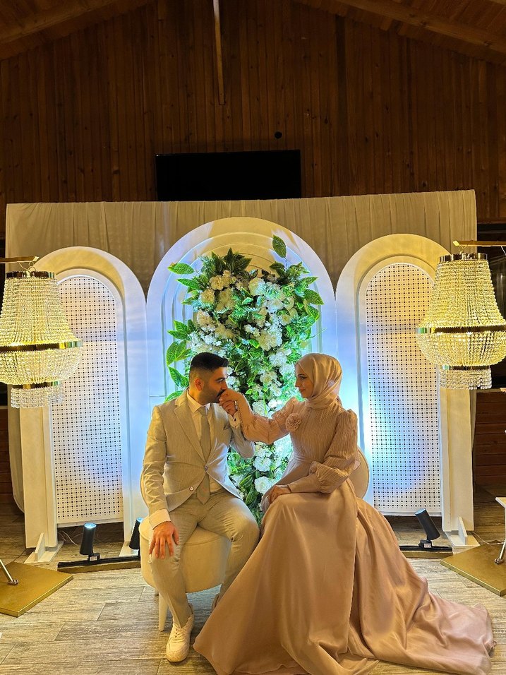 Meliha Tarhanacı Begonya Abiye - Görsel 4