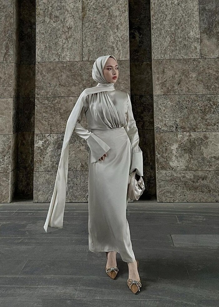 Betül Saday Sofia Taş Abiye - Görsel 5