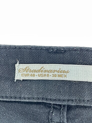 40 Beden siyah Renk Stradivarius Jean / Kot %70 İndirimli.