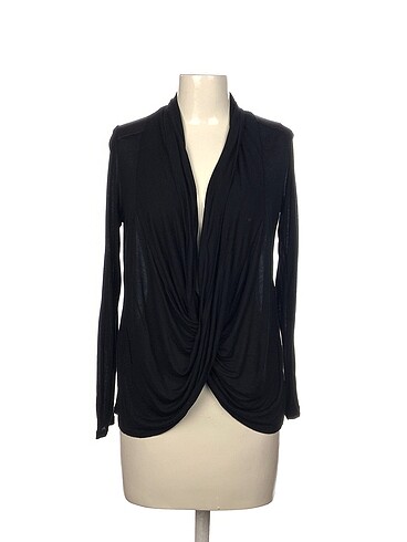 Zara Bluz %70 İndirimli.