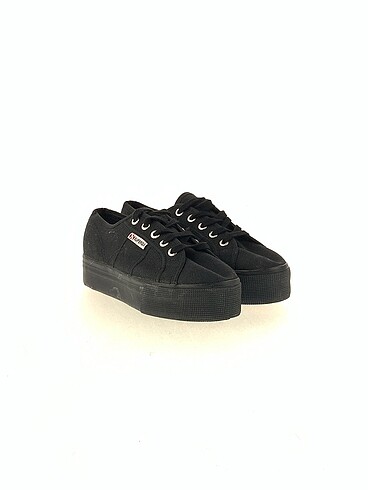 Superga Superga Spor Ayakkabı %70 İndirimli.