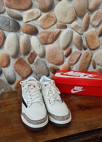 Nıke Jordan 3 ayakkabı 