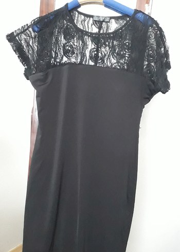 44 Beden siyah Renk Dantel Detaylı Siyah Midi Gotik Elbise