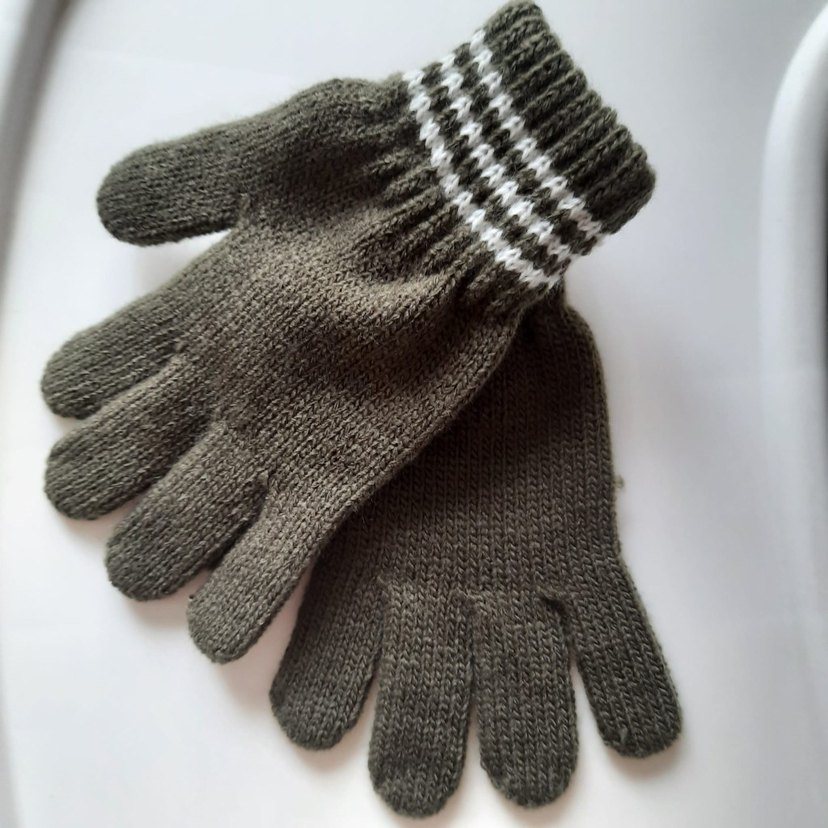Erkek  Çocuk Gri Örgü Eldiven - Görsel 2