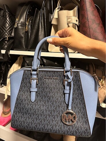 Michael kors mavi canta