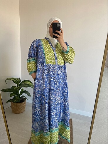 Zara Mavi Desenli Elbise