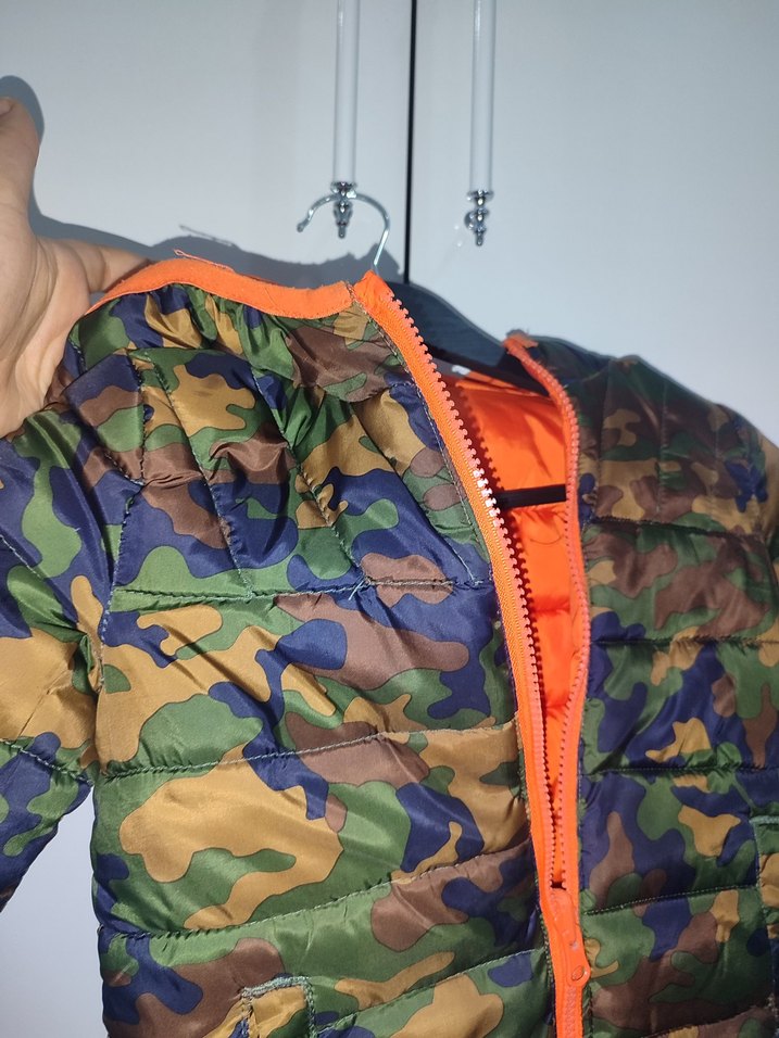 Kapüşonlu Kamuflaj Desenli Erkek Çocuk Mont - Görsel 2