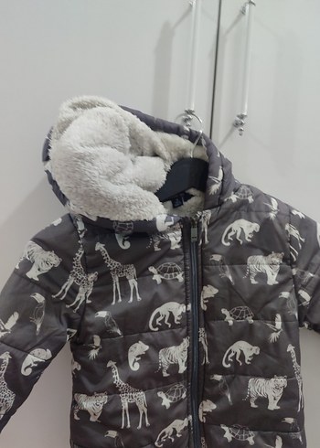 Gri Desenli Erkek Çocuk Kürklü Mont - Görsel 4