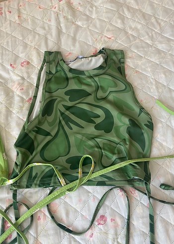 Yeşil Bağcıklı Mini Crop - Görsel 2
