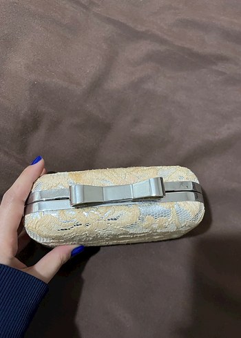 Bej Dantel İşlemeli Kadın Portföy Çanta - Görsel 2