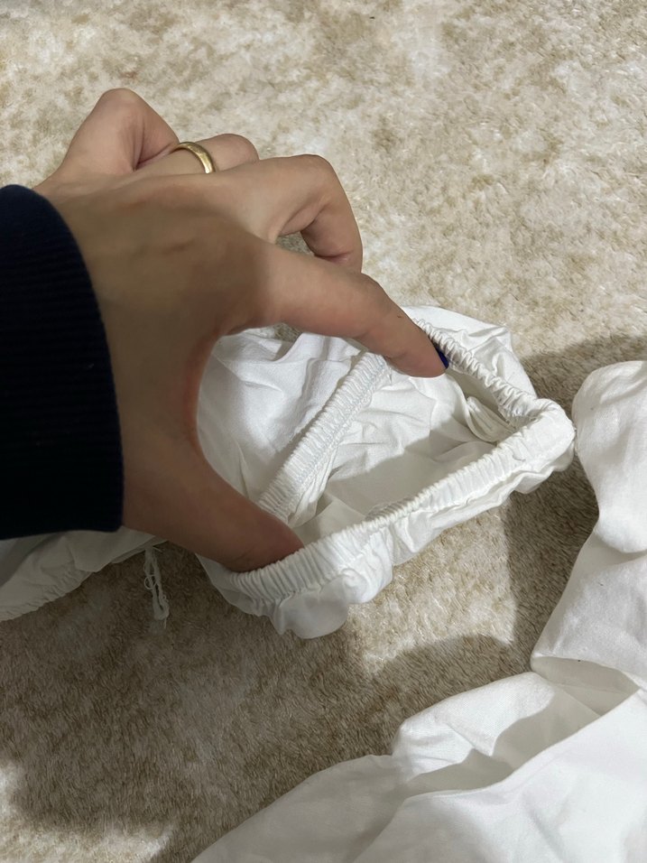 Beyaz Keten Drapeli Straplez Bluz - Görsel 3