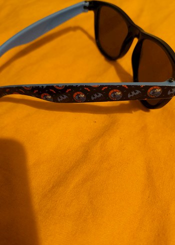 Siyah Güneş Gözlüğü - Görsel 3