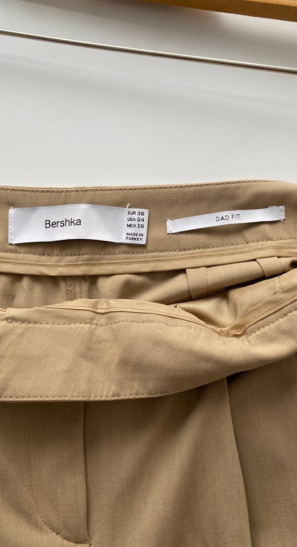 Düğmeli  Kadın Pantolon bershka orijinal dad fit - Görsel 3