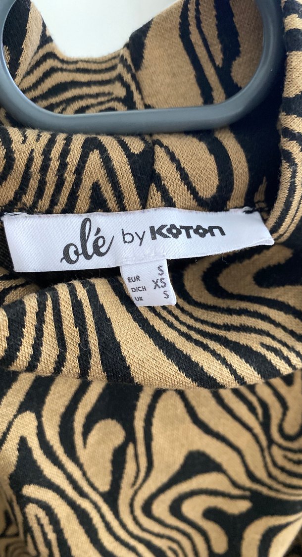 Kahverengi Zebra Desenli Uzun Kollu Crop Bluz - Görsel 2