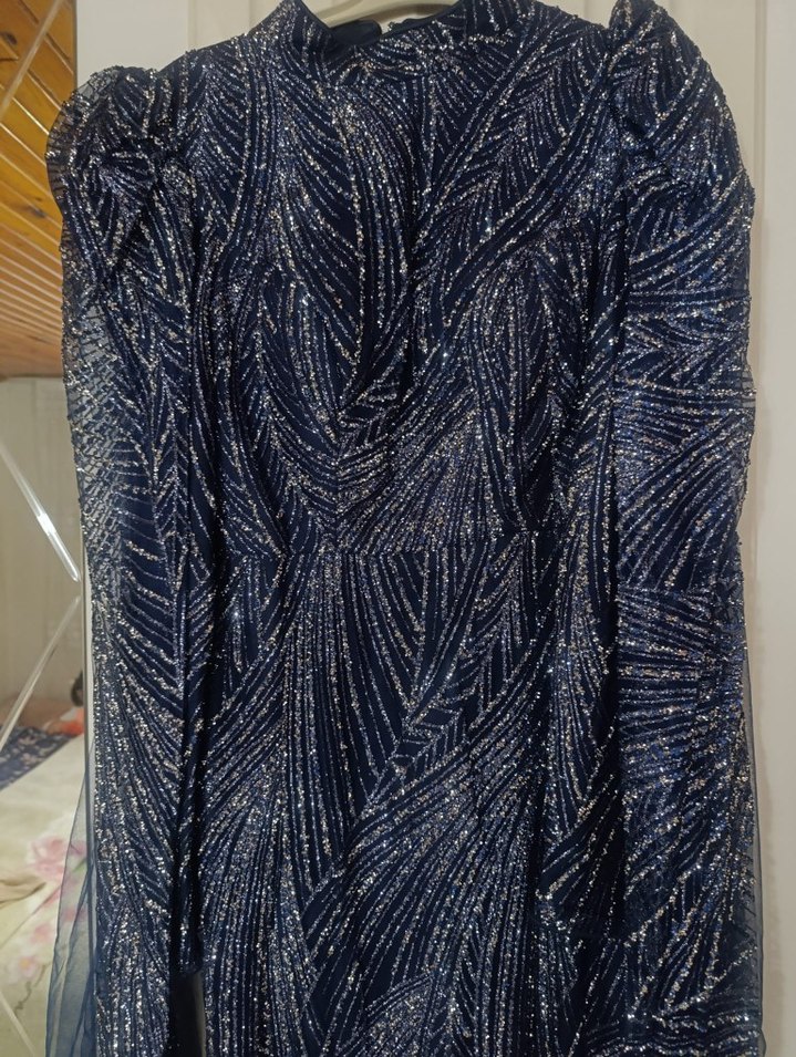 Uzun Lacivert Drapeli Kadın Abiye Elbise - Görsel 3