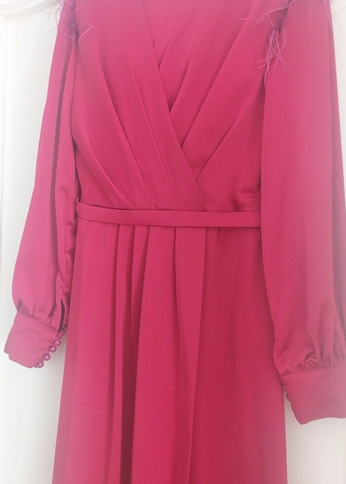 Kırmızı tesettür abiye elbise - Görsel 2