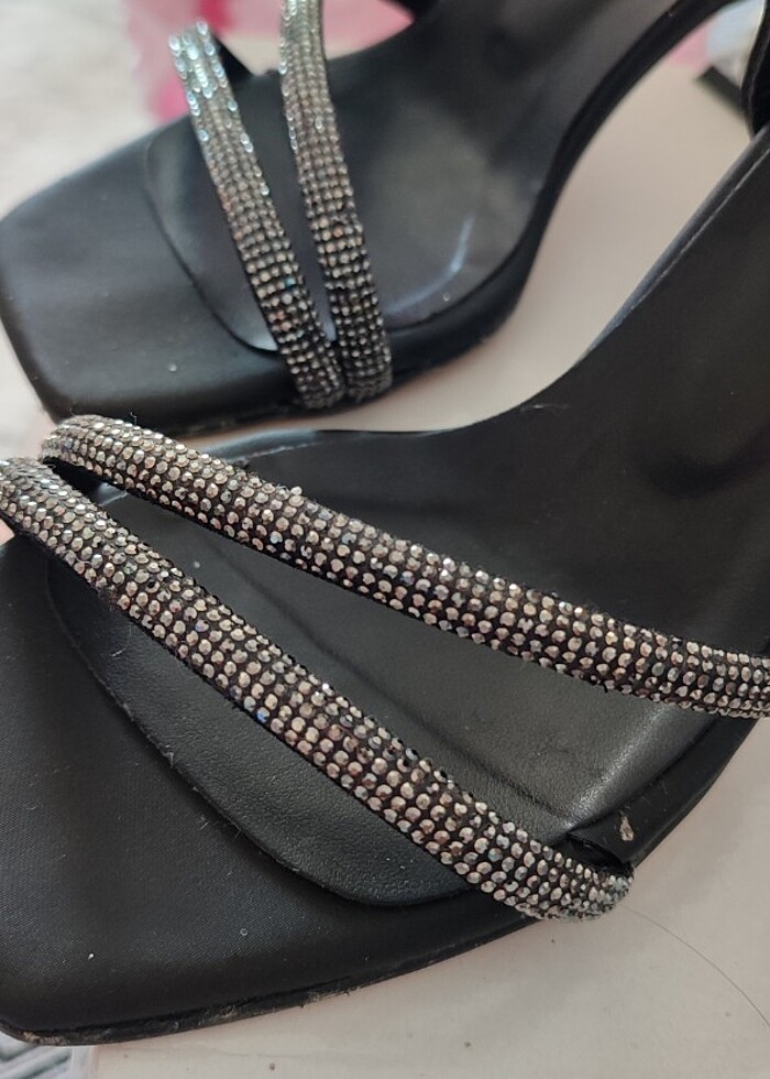 Siyah bantli abiye ayakkabı - Görsel 4