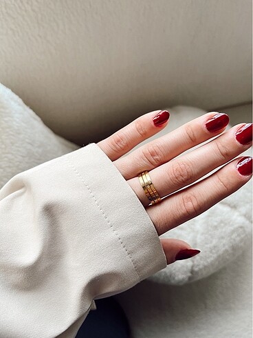Diğer Cartier model 3?lü yüzük