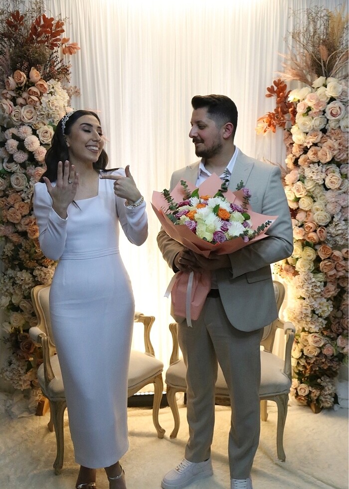 Beyaz elbise - Görsel 2