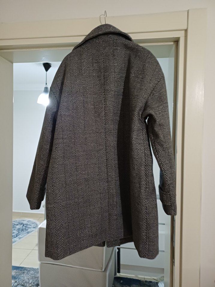 Kruvaze Kesim Gri Kaban - Görsel 3