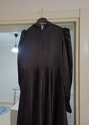 Uzun Kollu Siyah Gotik Uzun Elbise - Görsel 3