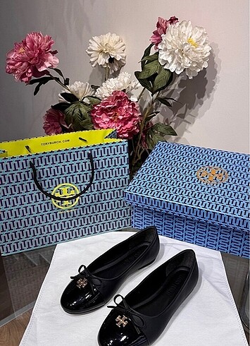 37 Beden siyah Renk Tory Burch babet