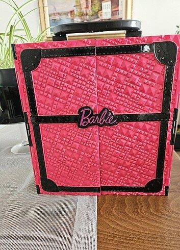 Barbie Gardrop Orjinal Kusursuz - Görsel 2
