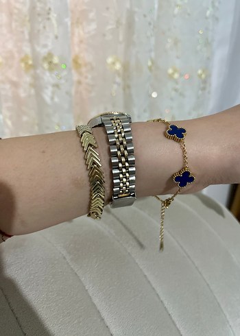 Parlak Altın Taşlı  Modern  kadın Saati - Görsel 10