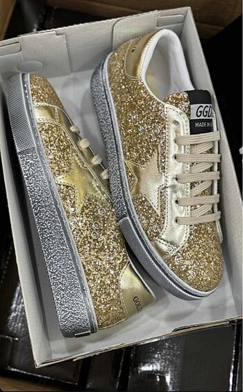Golden Goose Deluxe Golden goode