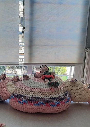 Pastel Renkli Örgü puf - Görsel 2