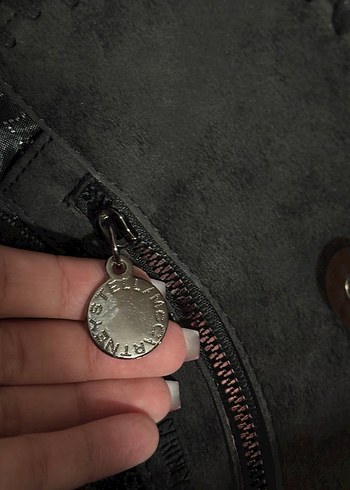Beden gri Renk Gri Süet Zincir Detaylı Kadın Çanta