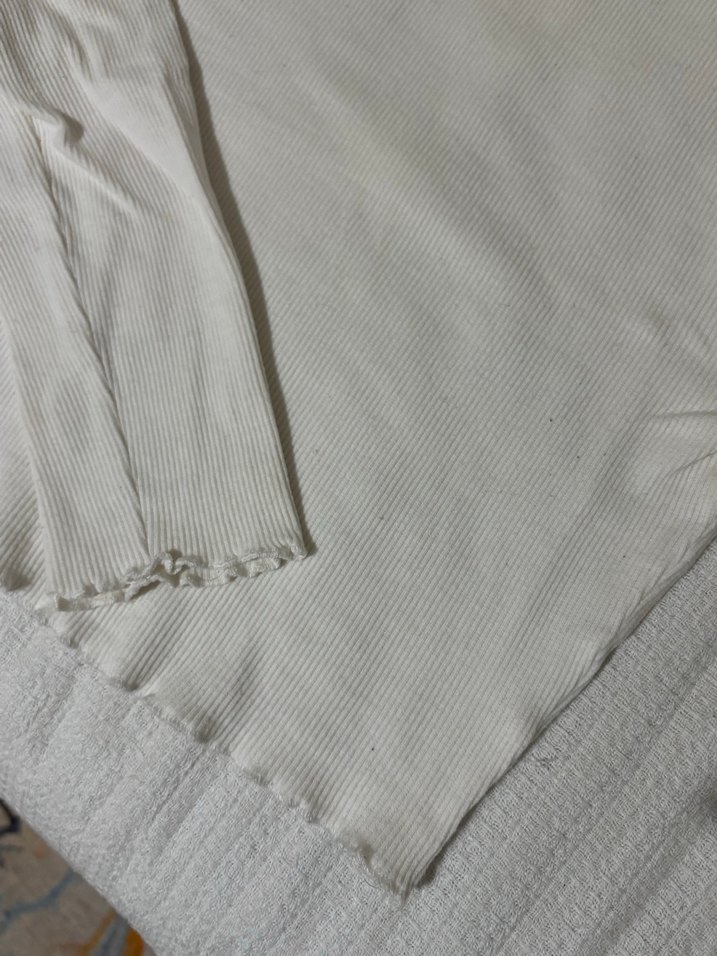 Beyaz Uzun Kollu Balıkçı Yaka Bluz - Görsel 2