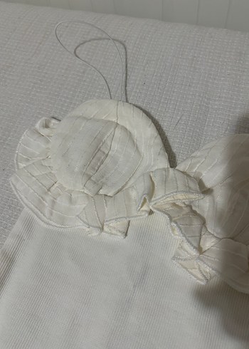Beyaz Fırfırlı Askılı Body - Görsel 2