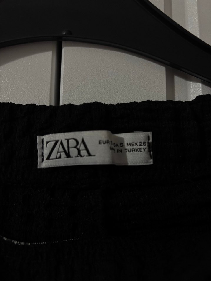 Kadın Siyah Gofle Pantolon - Görsel 3