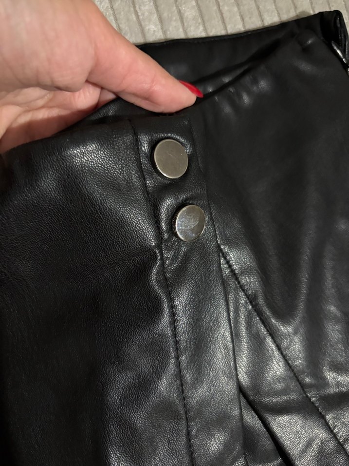 Siyah Deri Mini Etek - Görsel 4