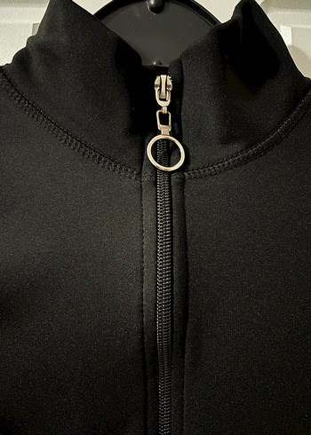 Uzun Kollu Siyah Fermuarlı Kadın Ceket - Görsel 3