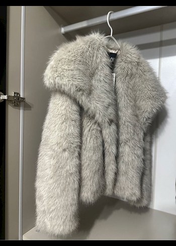 Zara Zara peluş Ceket