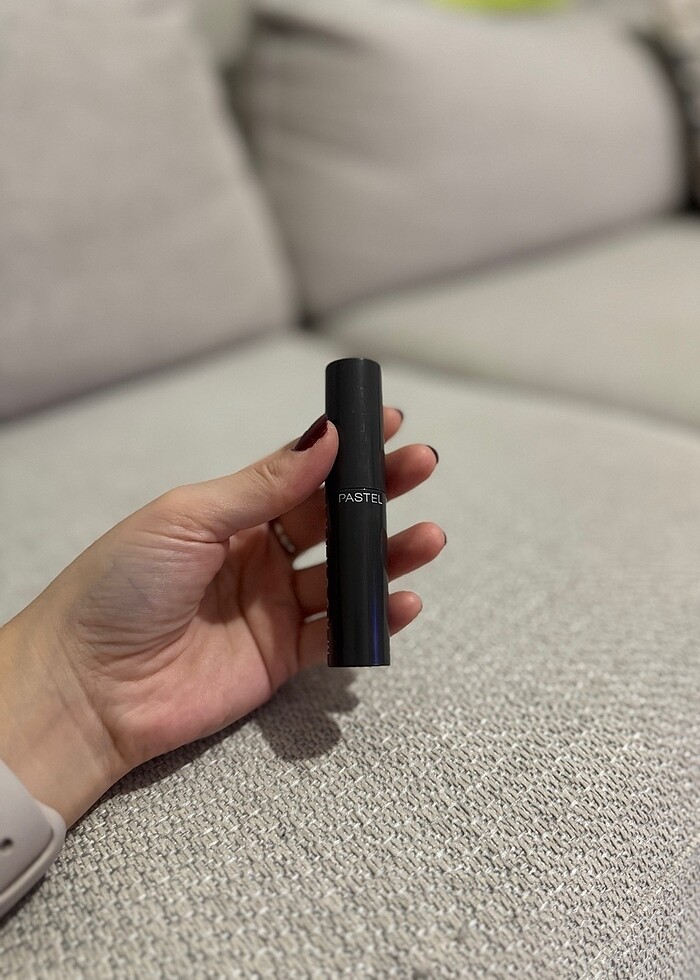 Pastel Kaş Maskarası - Görsel 2