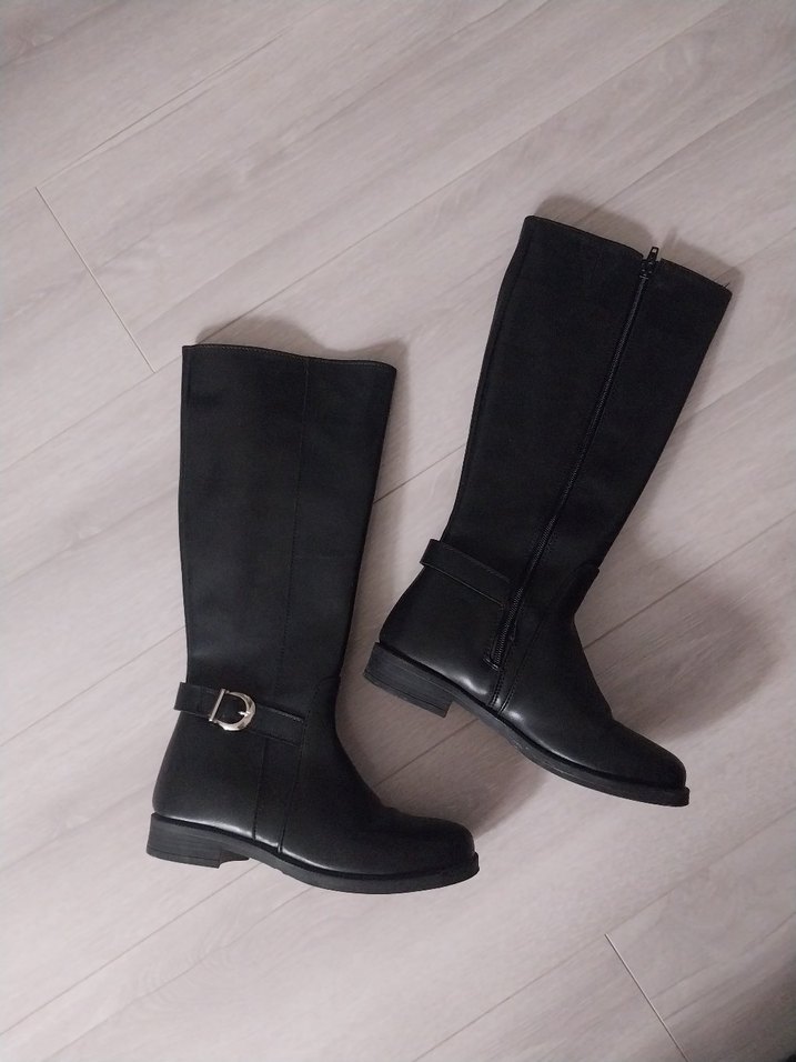 Polaris Tokalı Siyah Çizme - Görsel 3