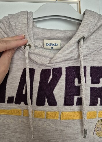 Defacto Lakers sweatshirt