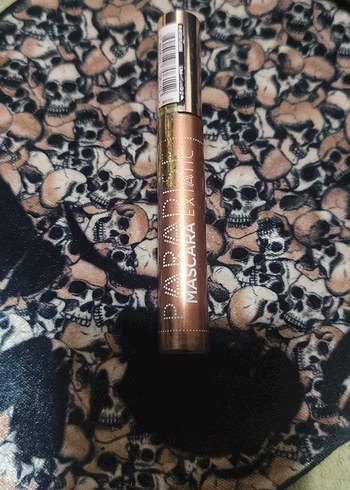 L'Oreal Paris marka Parlak Maskara - Görsel 6