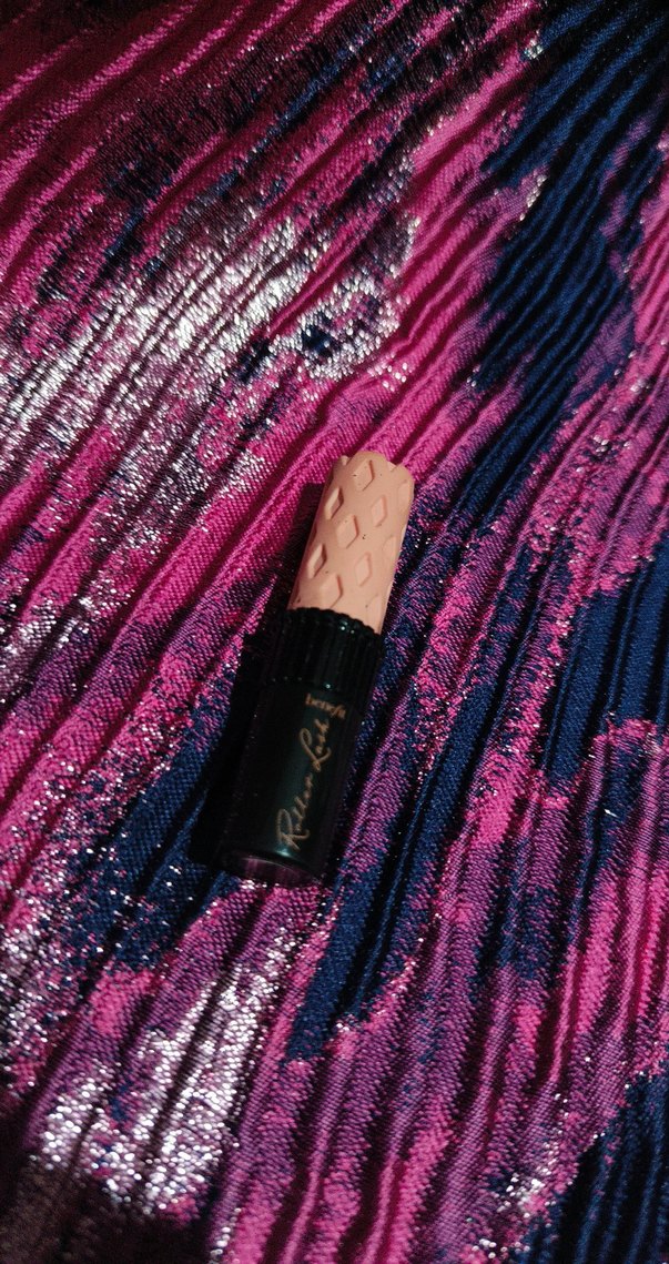 benefit maskara - Görsel 2