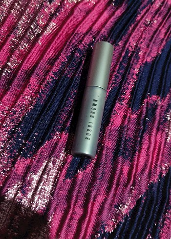 Bobbi Brown Parlak maskara - Görsel 6