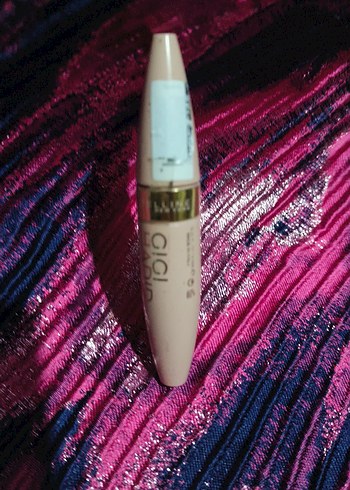 Maybelline Gigi Hadid Beyaz Maskara - Görsel 10