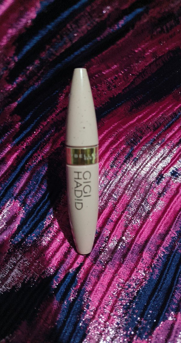 Maybelline Gigi Hadid Beyaz Maskara - Görsel 4