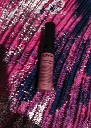 NYX Renkli Pembe Dudak Parlatıcısı - Görsel 7