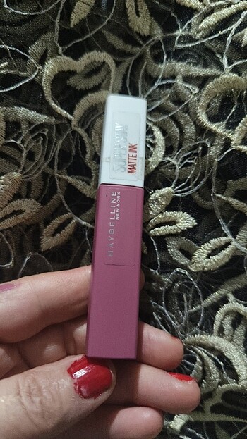Maybelline marka ruj