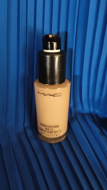 MAC Mac marka fondöten