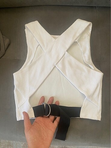 Sırt Dekolteli Crop - Görsel 2