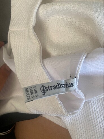 Sırt Dekolteli Crop - Görsel 4